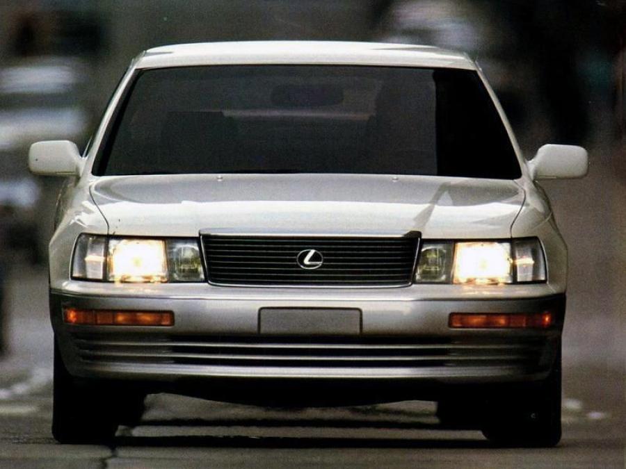  Lexus LS400 (UCF10) 1989 года  (NA) (фото 6 из 30)